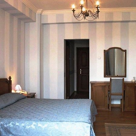 Hotel Piccolo Mondo Bukarest Værelse billede